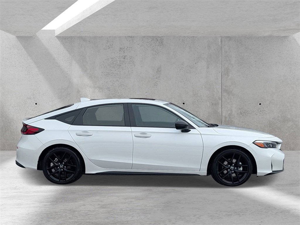 Used 2025 Honda Civic Sport image 2