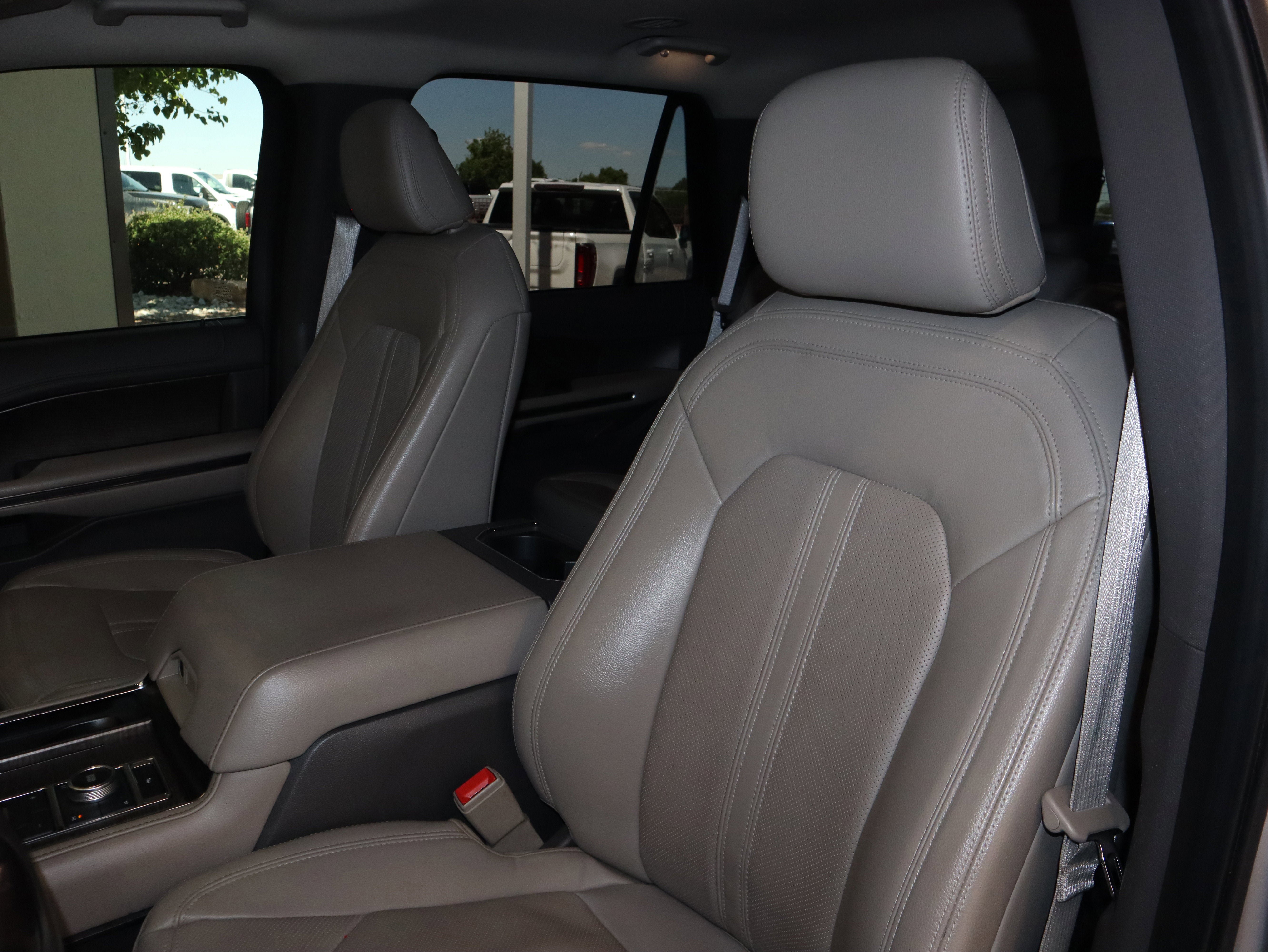 Certified 2021 Ford Expedition Limited AWD/4WD image 32