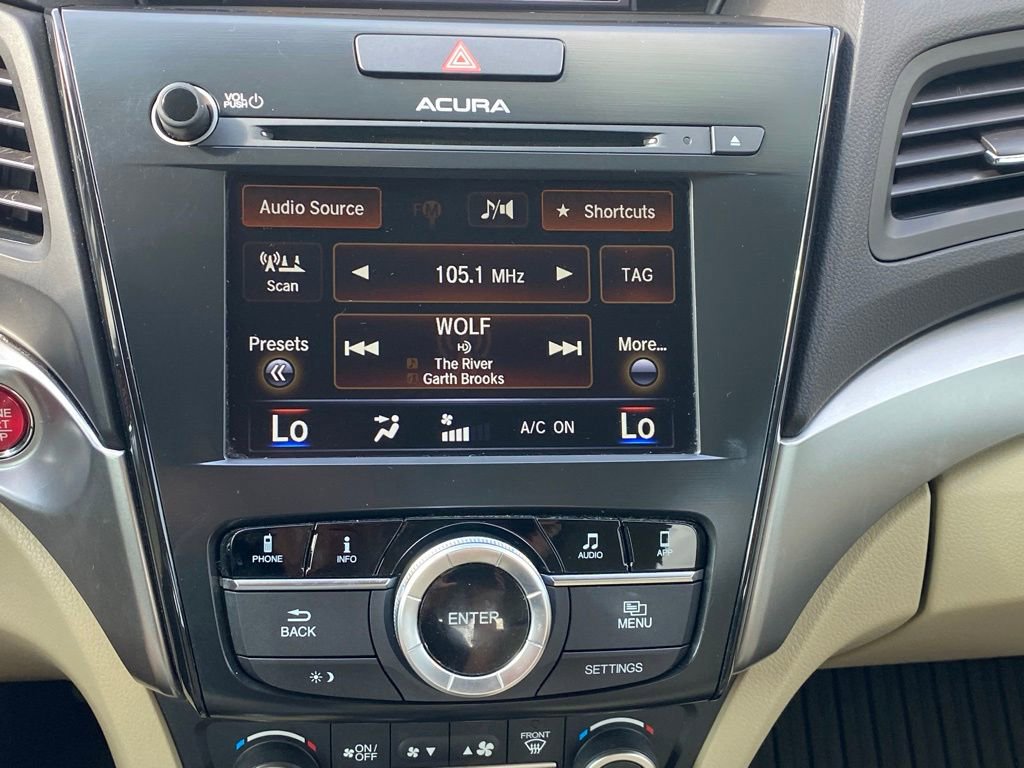 Used 2017 Acura ILX FWD image 17