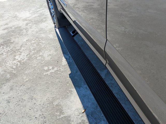 Certified 2022 Ford F250 Lariat w/ Lariat Value Package image 14