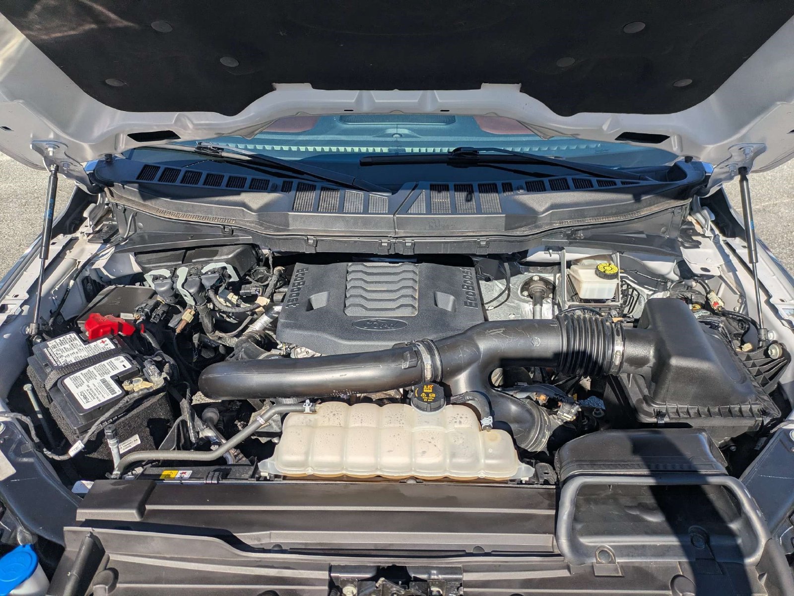 Certified 2023 Ford F150 Lariat AWD/4WD image 10