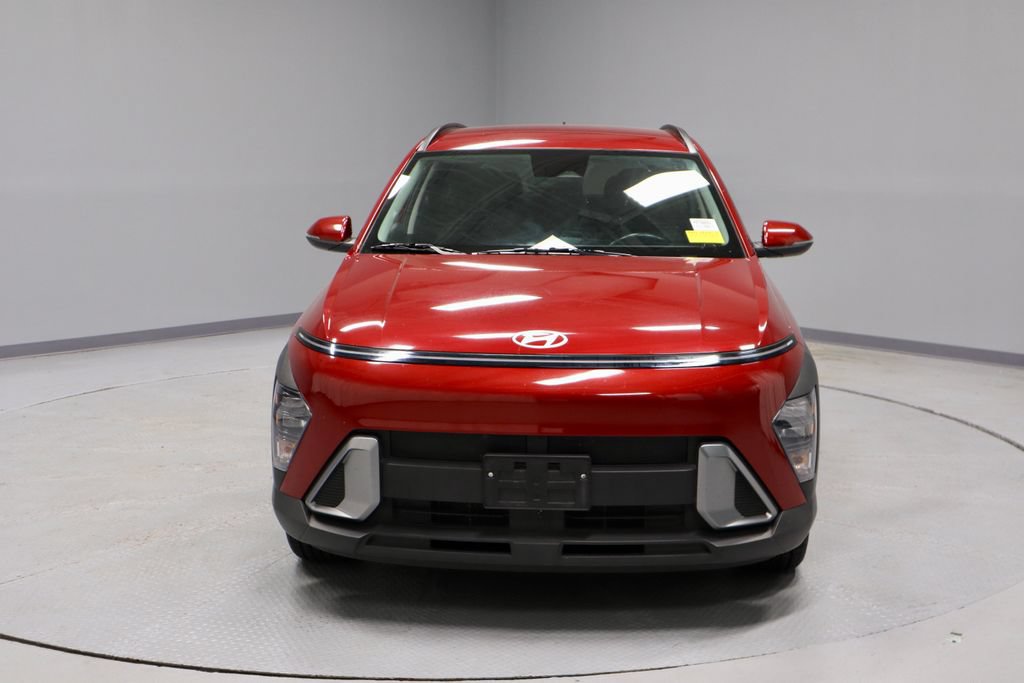 Used 2024 Hyundai Kona SEL FWD image 4
