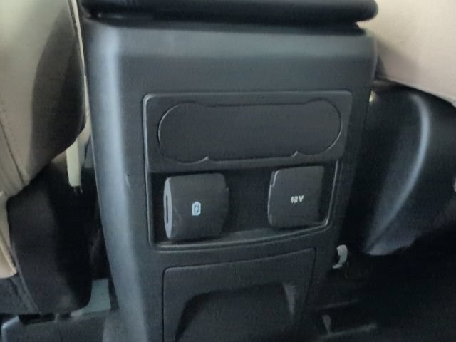 Certified 2023 Ford Explorer XLT AWD/4WD image 28