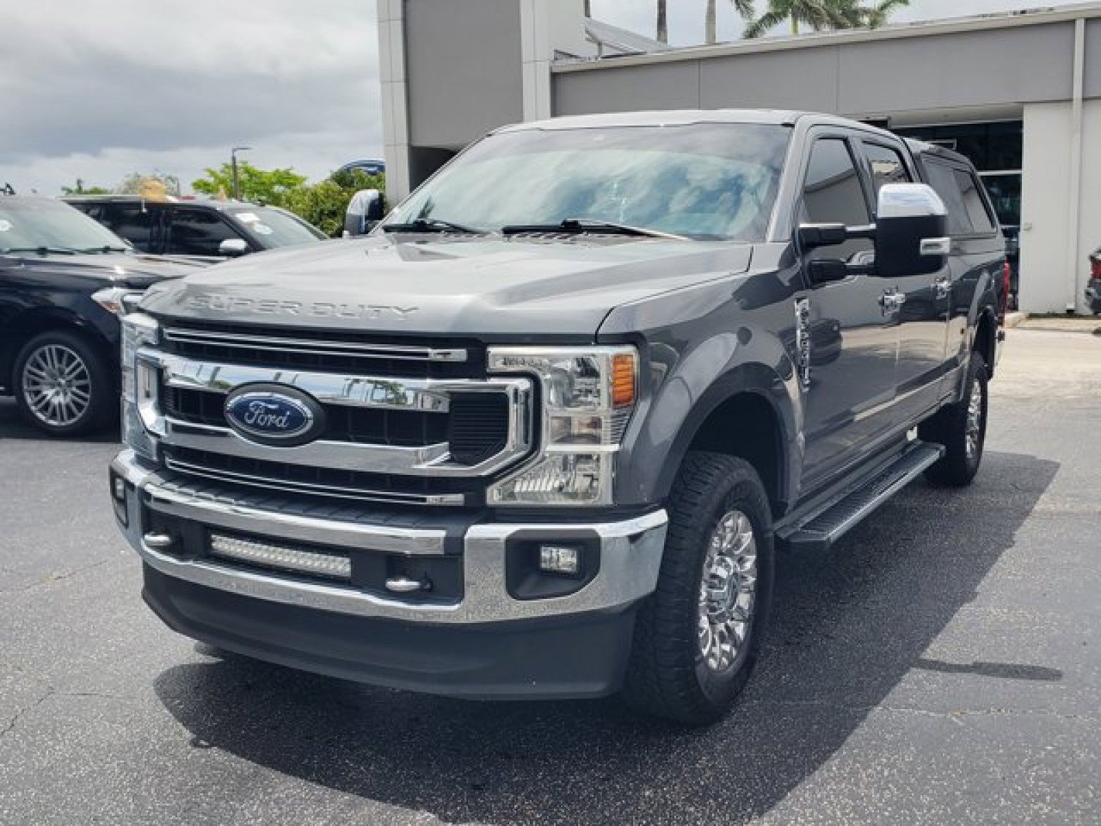 Certified 2021 Ford F250 XLT w/ XLT Premium Package AWD/4WD image 3