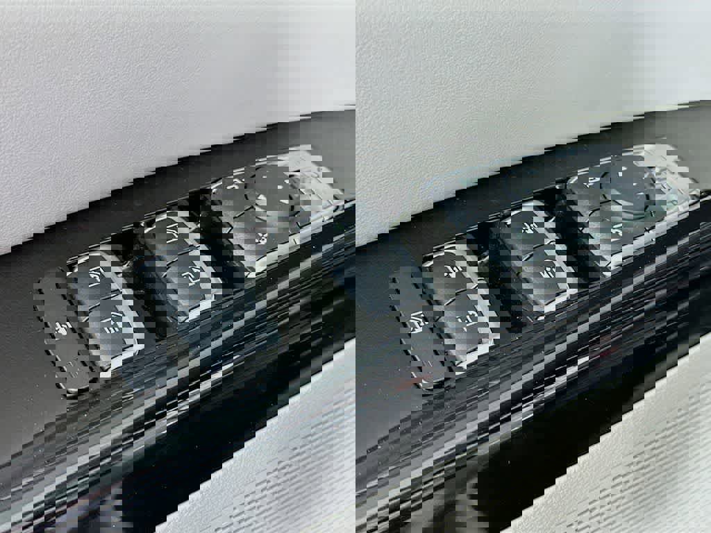 Used 2023 Kia Carnival SX Prestige image 29