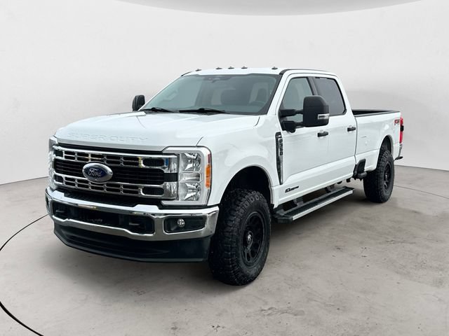 Certified 2024 Ford F350 XLT w/ 360-Degree Camera Package AWD/4WD image 1