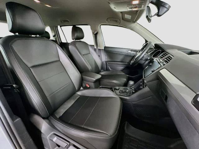 Used 2019 Volkswagen Tiguan SE AWD/4WD image 15