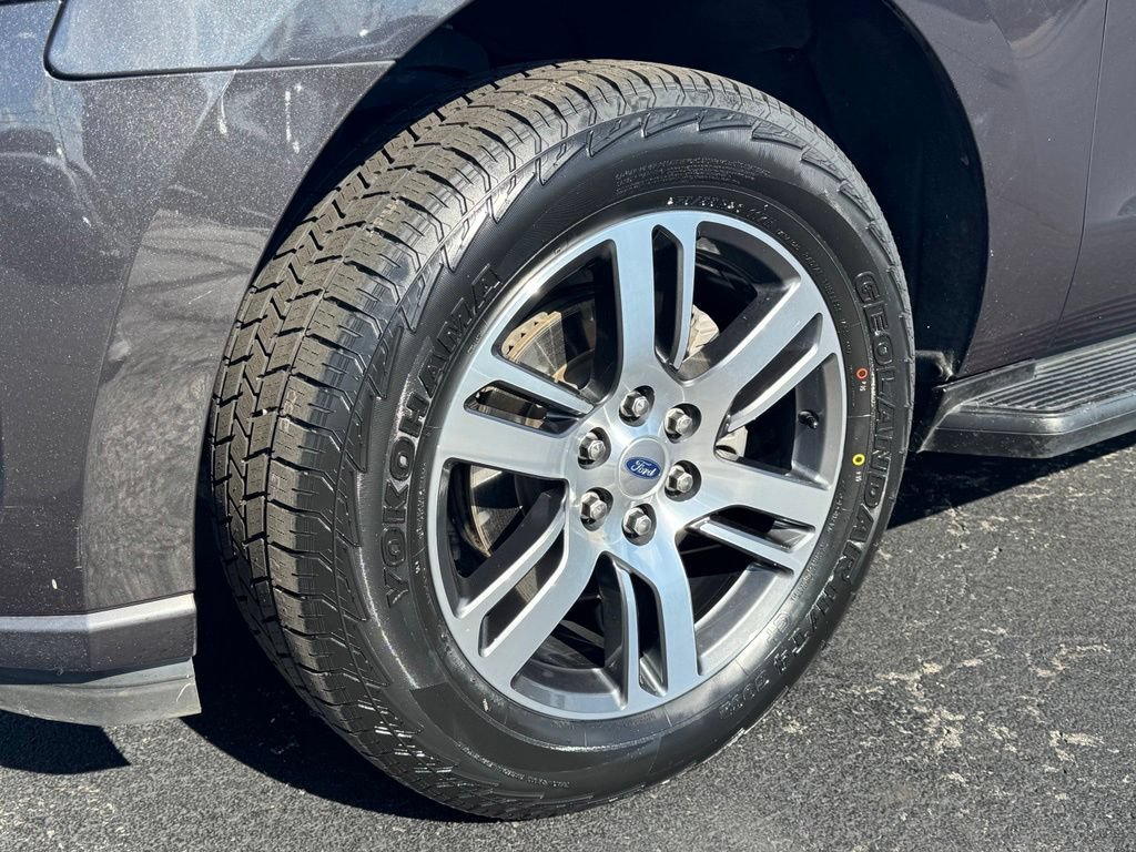 Certified 2024 Ford Expedition Limited AWD/4WD image 32