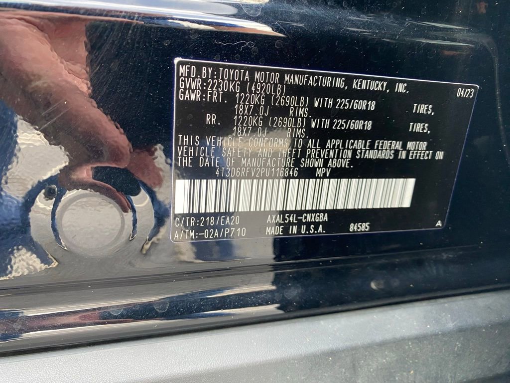 Used 2023 Toyota RAV4 Limited image 31