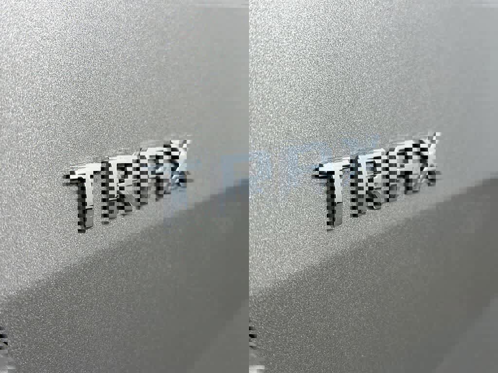 Used 2021 Chevrolet Trax LT w/ Driver Confidence Package image 10