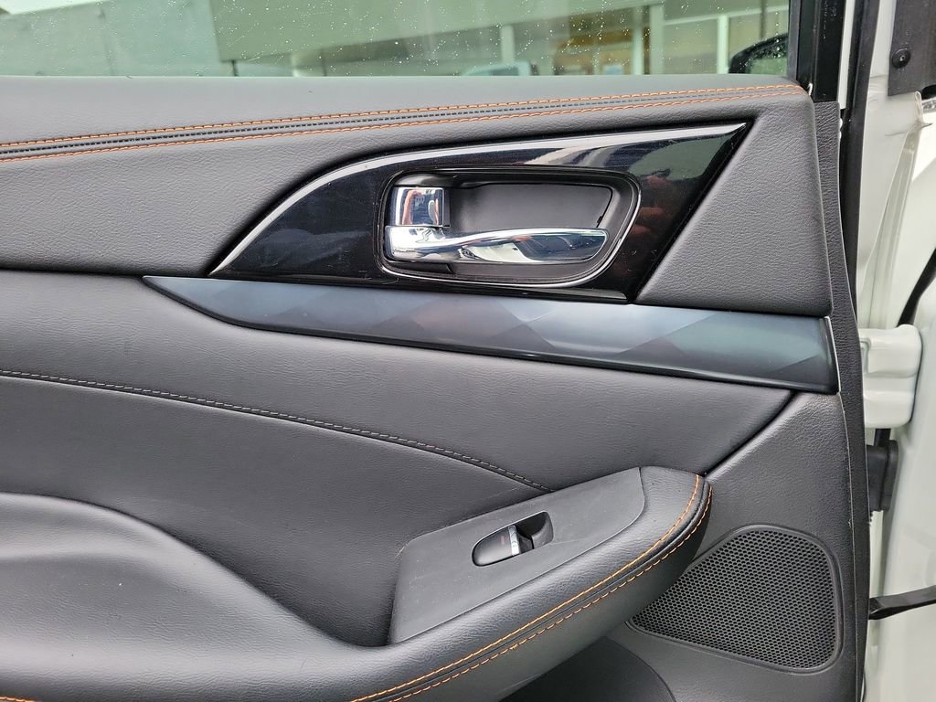 Used 2022 Nissan Maxima SR w/ Sport Mat Group image 14