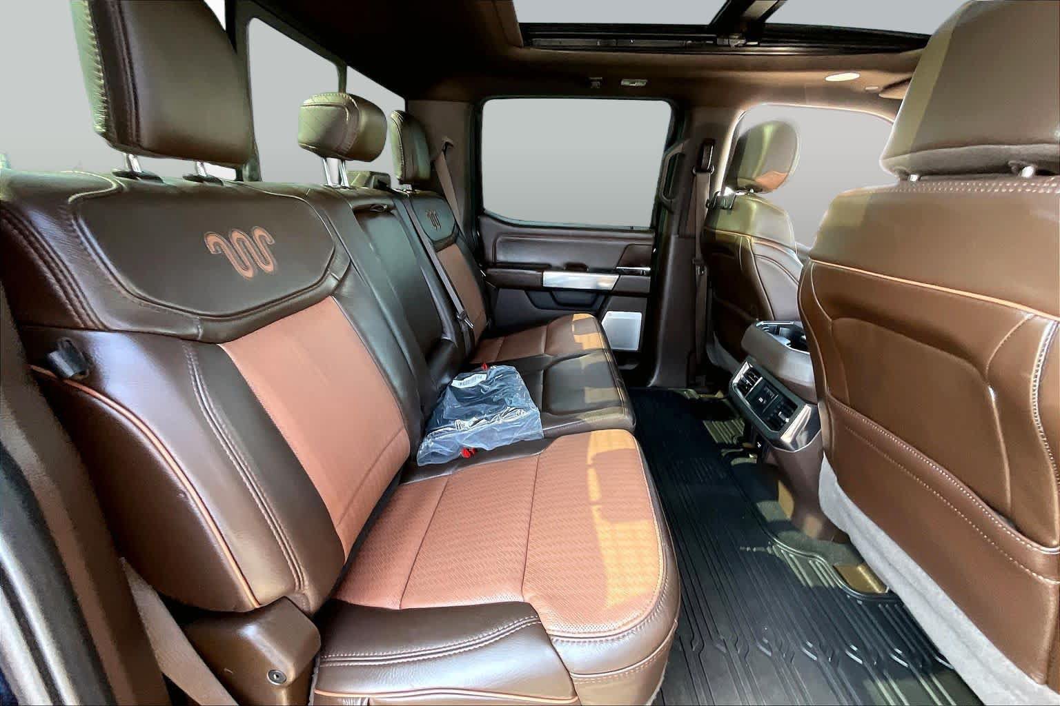 Certified 2024 Ford F250 King Ranch w/ FX4 Off-Road Package AWD/4WD image 18