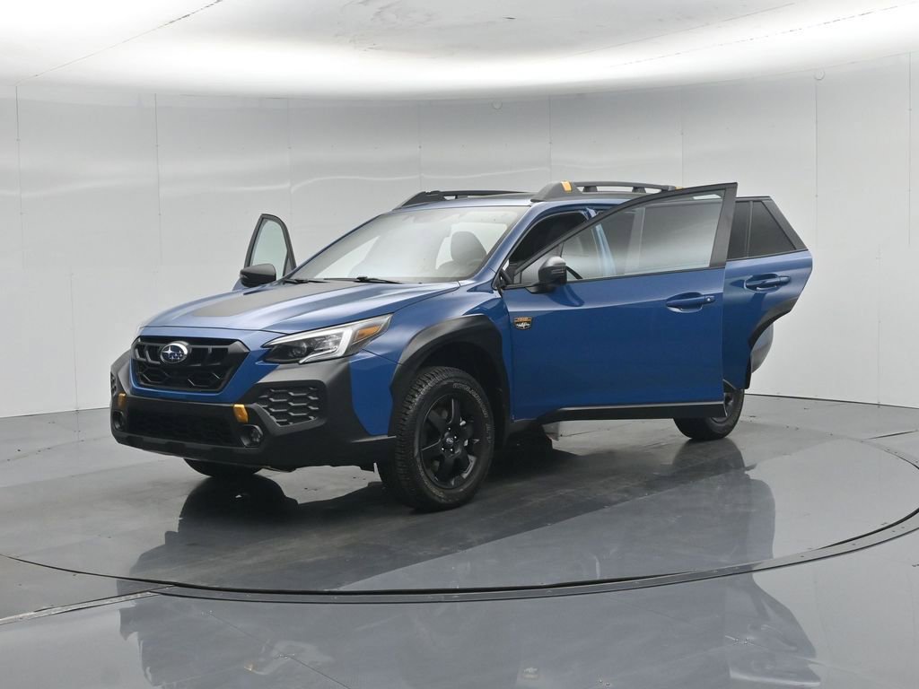 Used 2025 Subaru Outback Wilderness w/ Wilderness Package AWD/4WD image 34