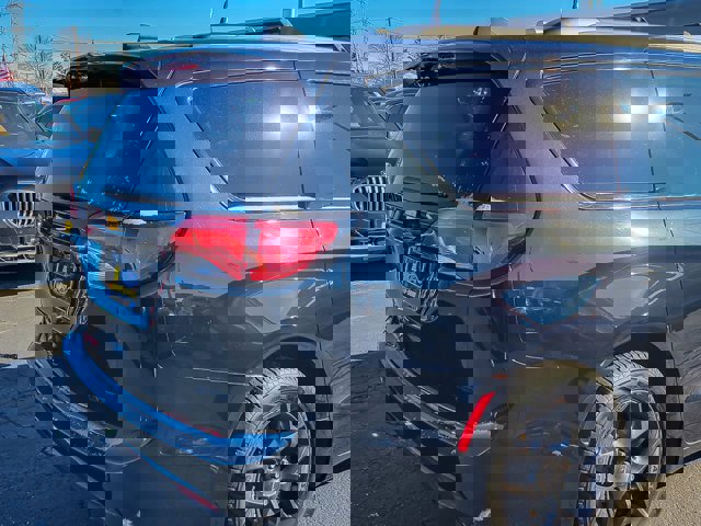 Used 2020 Chrysler Pacifica Limited image 4