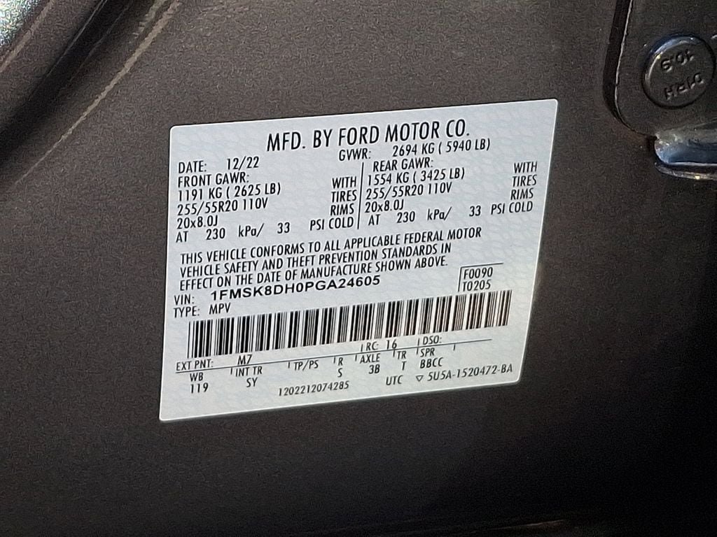 Certified 2023 Ford Explorer XLT w/ Equipment Group 202A AWD/4WD image 28