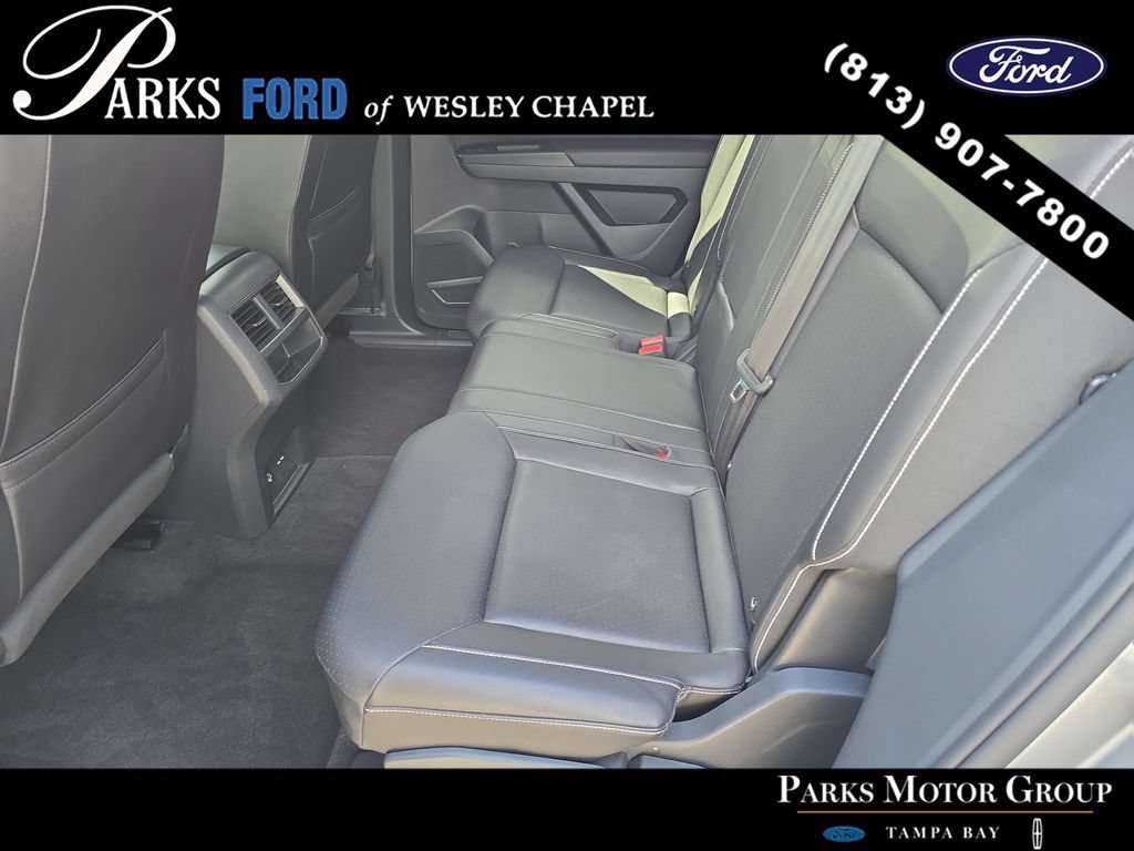 Used 2020 Volkswagen Atlas Cross Sport SE w/ Towing Package AWD/4WD image 15