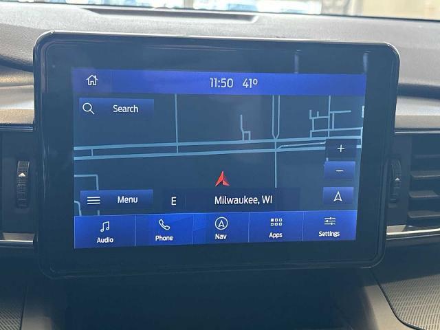 Certified 2022 Ford Explorer XLT w/ Equipment Group 202A image 14