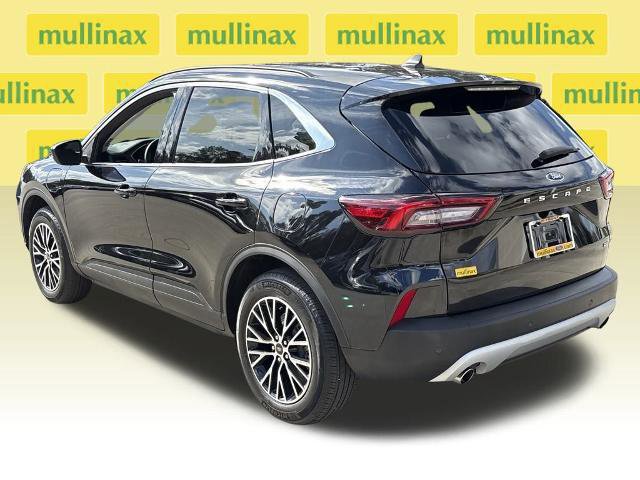Certified 2025 Ford Escape SE video 4