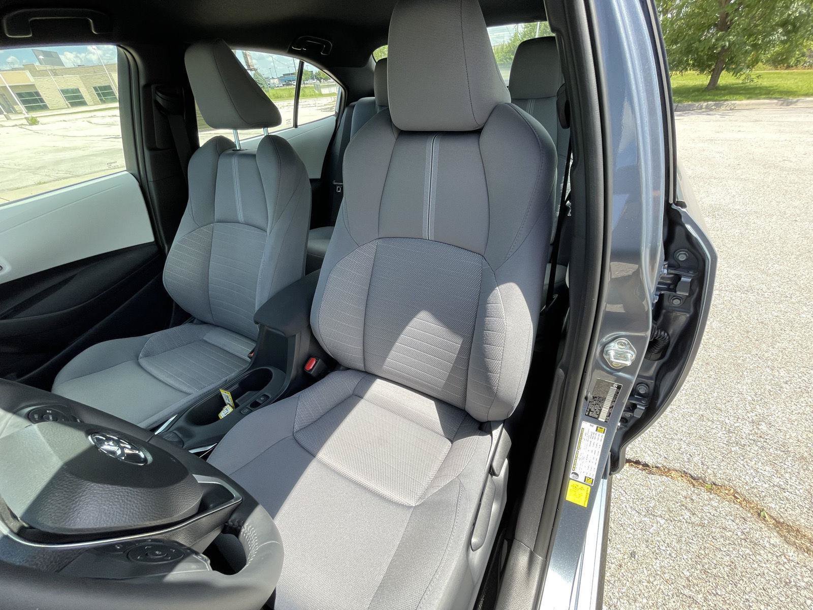 Used 2026 Toyota Corolla SE FWD image 18