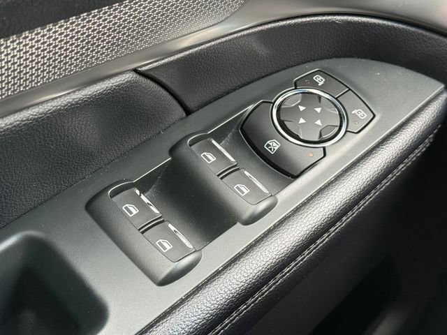 Certified 2018 Ford Explorer XLT w/ Equipment Group 202A FWD image 23