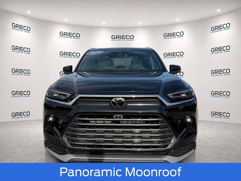 Used 2024 Toyota Grand Highlander AWD Hybrid image 2