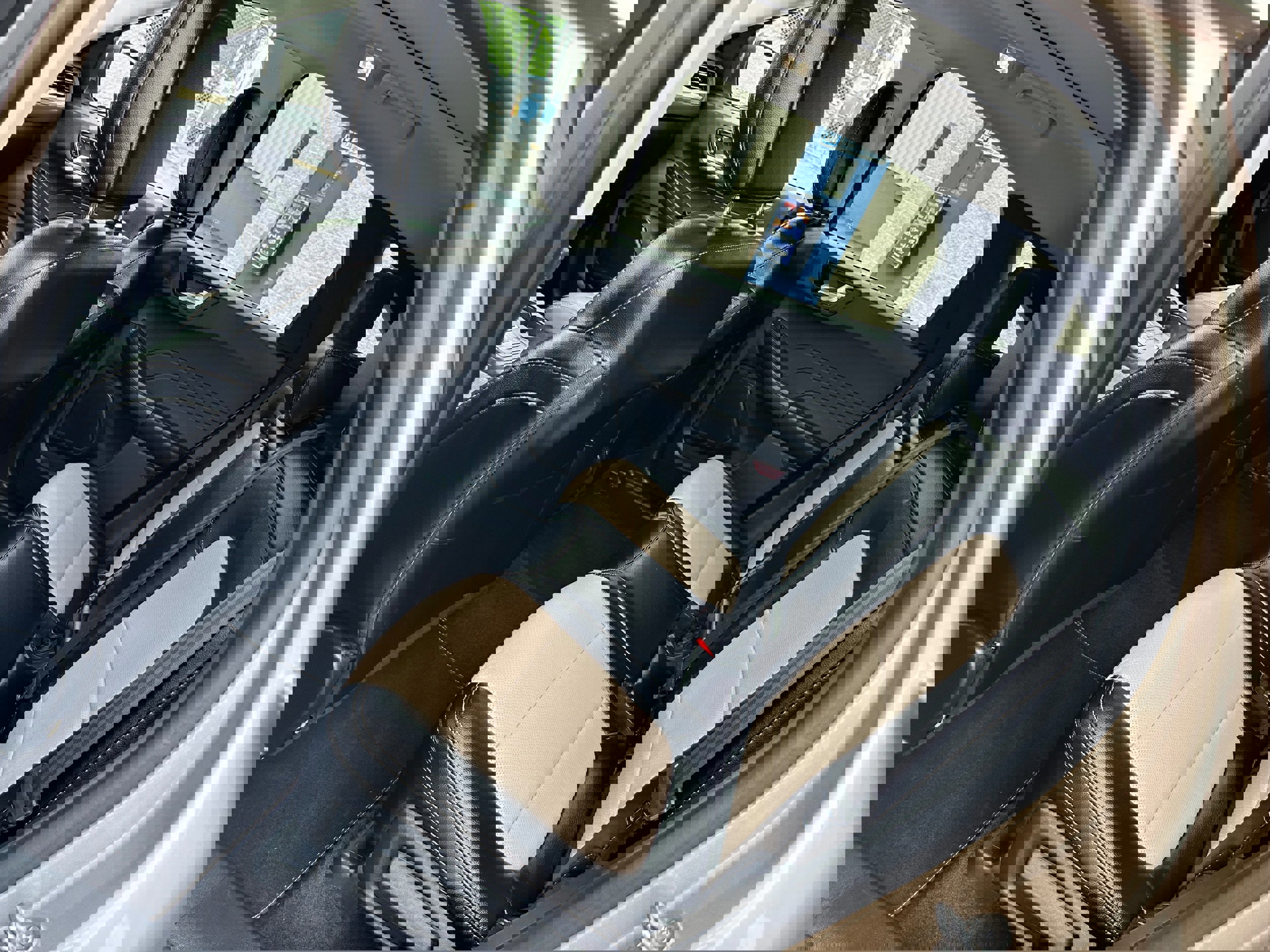 Certified 2021 Ford Escape Titanium w/ Titanium Elite Package image 12