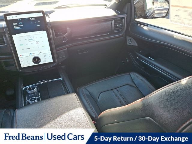 Certified 2022 Ford Expedition Limited image 17