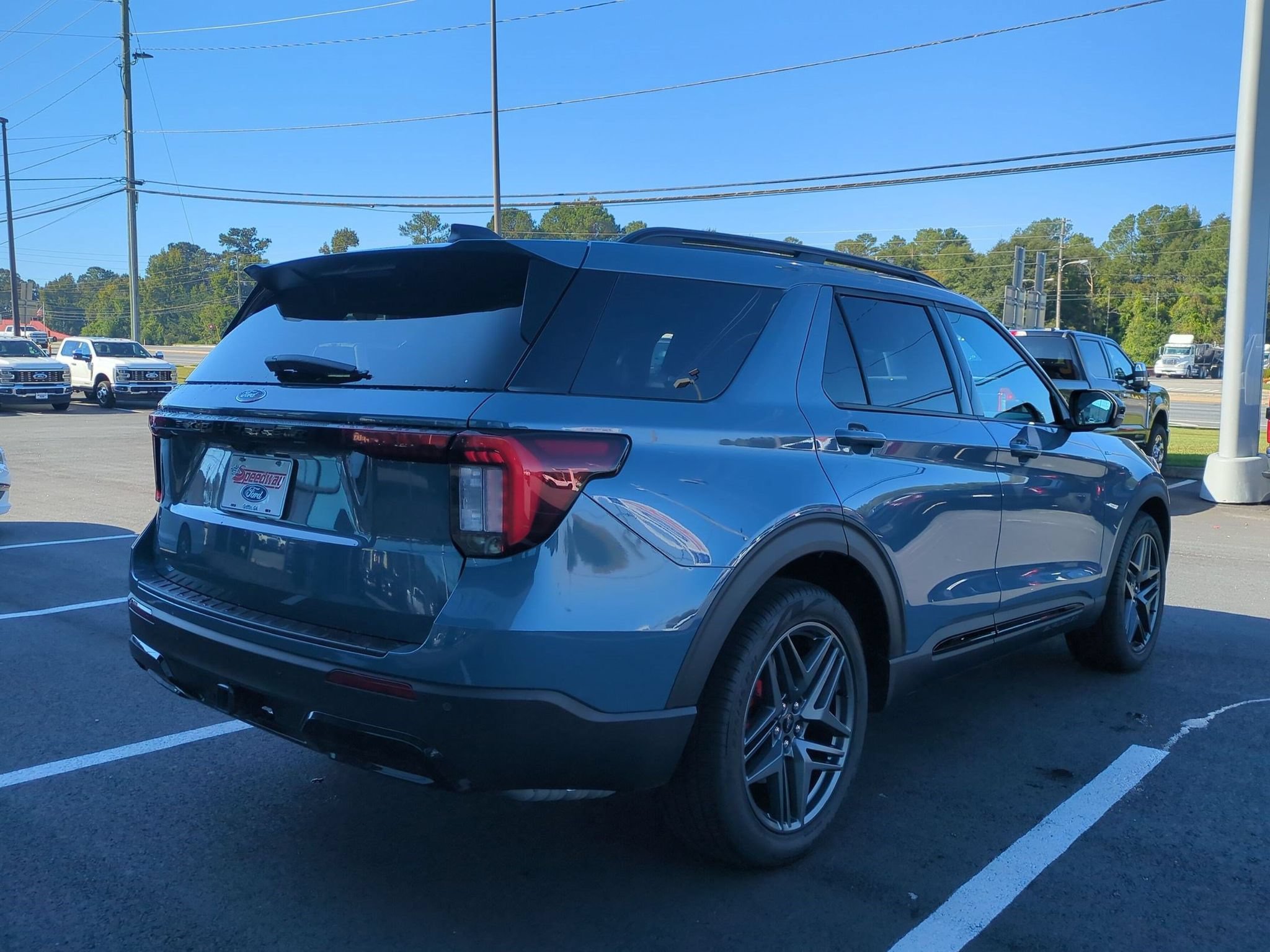 Certified 2026 Ford Explorer ST-Line RWD image 5