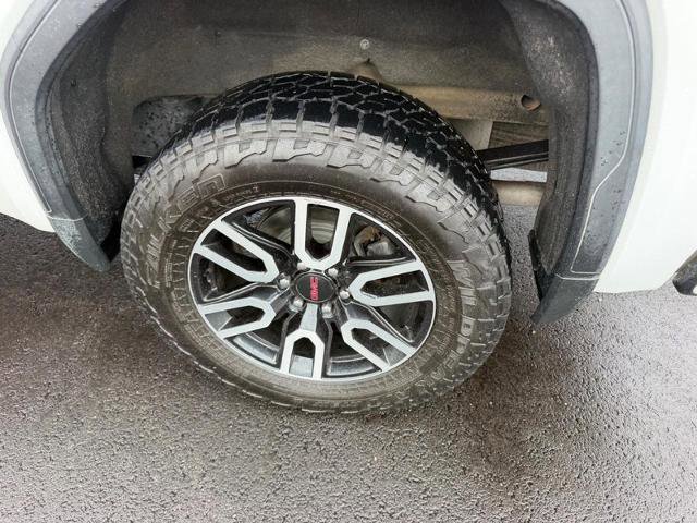 Used 2021 GMC Sierra 1500 AT4 w/ AT4 Preferred Package AWD/4WD image 8