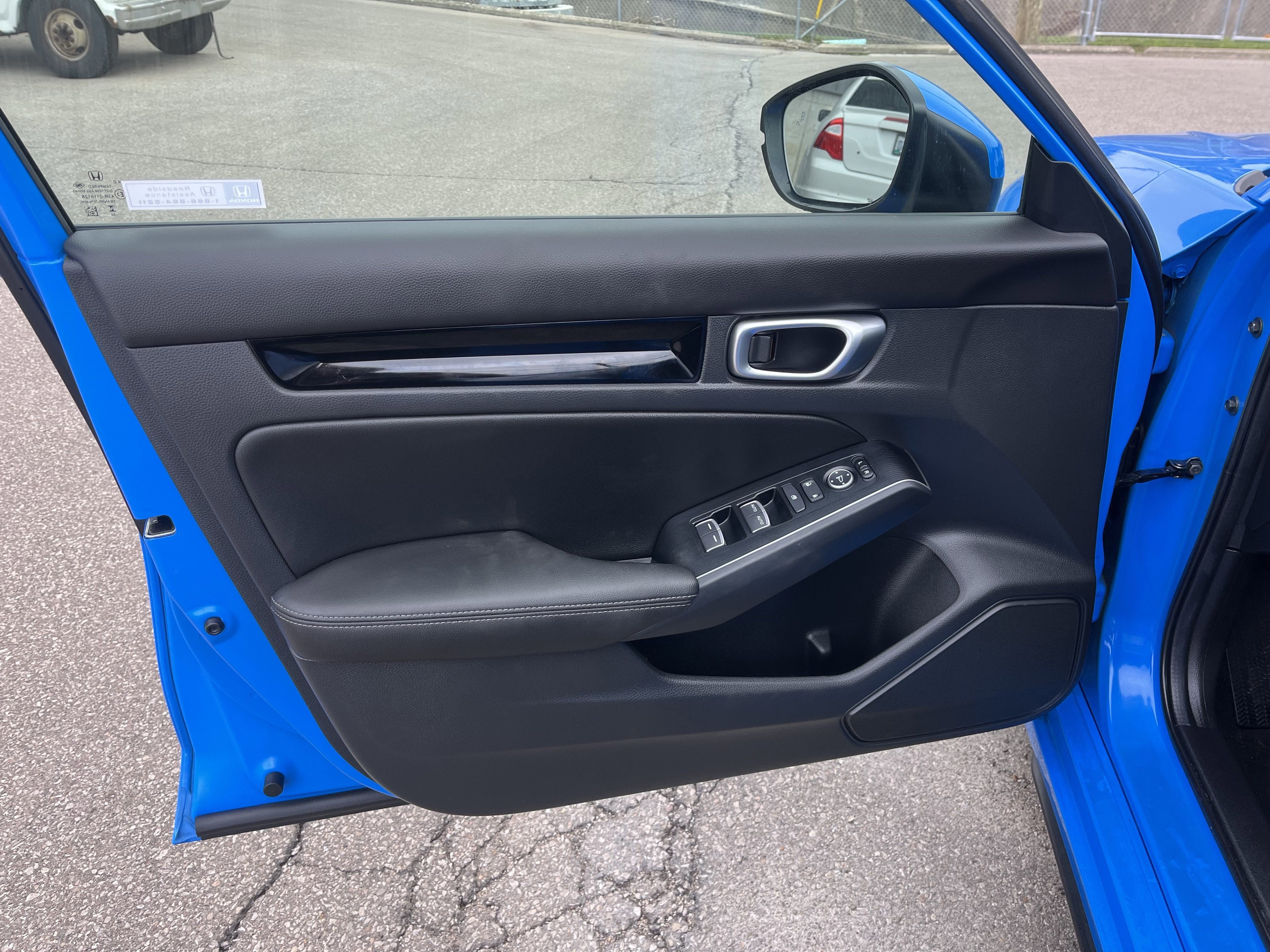 Used 2024 Honda Civic Sport Touring image 11