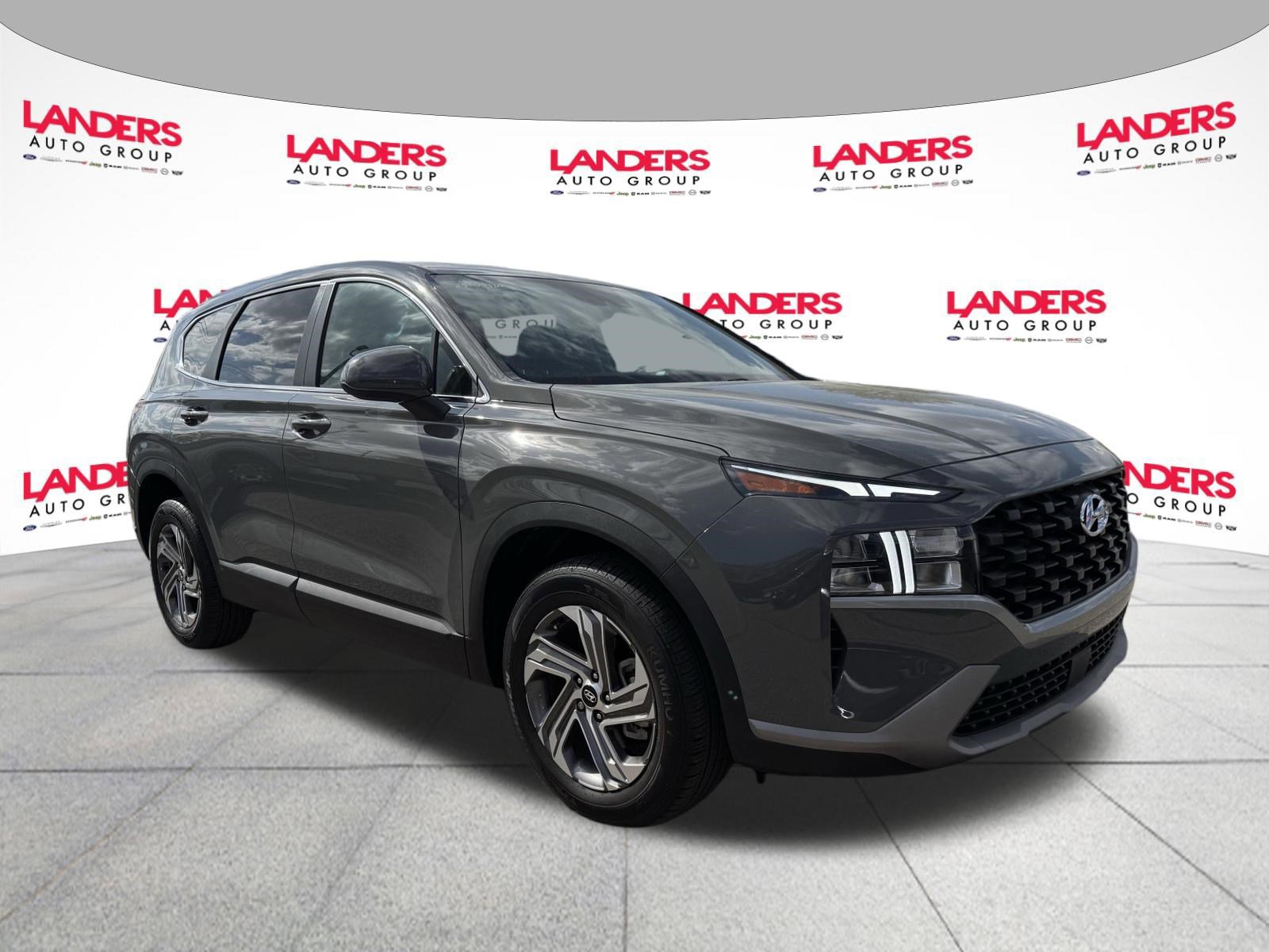 Used 2023 Hyundai Santa Fe SE w/ Cargo Package image 7