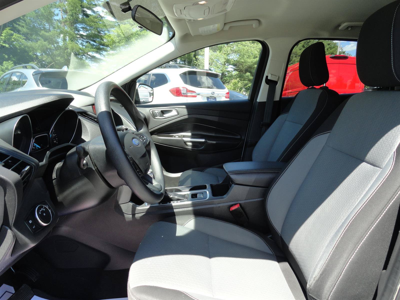 Certified 2019 Ford Escape SE AWD/4WD image 13