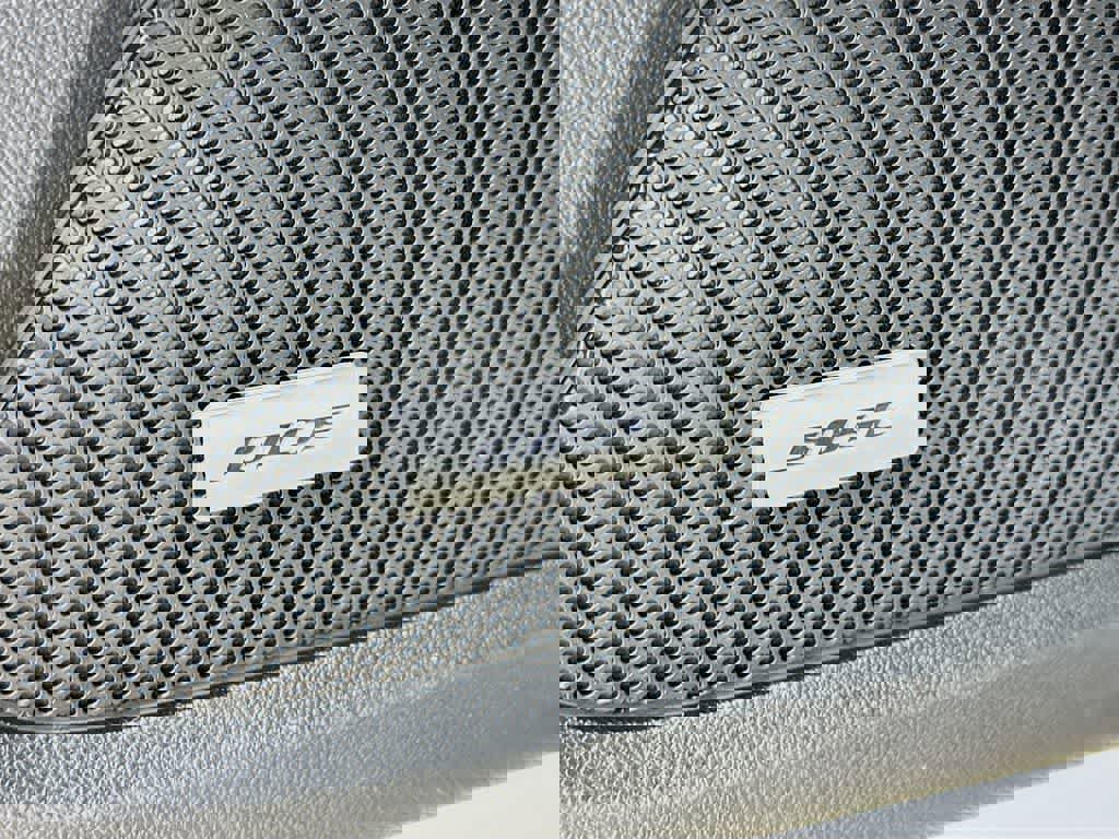 Used 2022 Chevrolet Equinox RS w/ RS Leather Package image 29