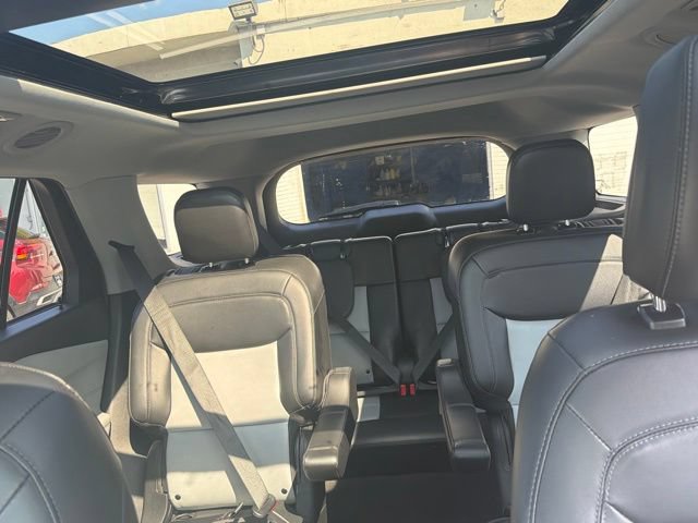 Certified 2023 Ford Explorer XLT w/ Equipment Group 202A AWD/4WD image 13