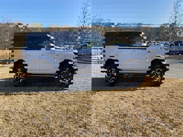 Certified 2023 Ford Bronco Outer Banks image 12