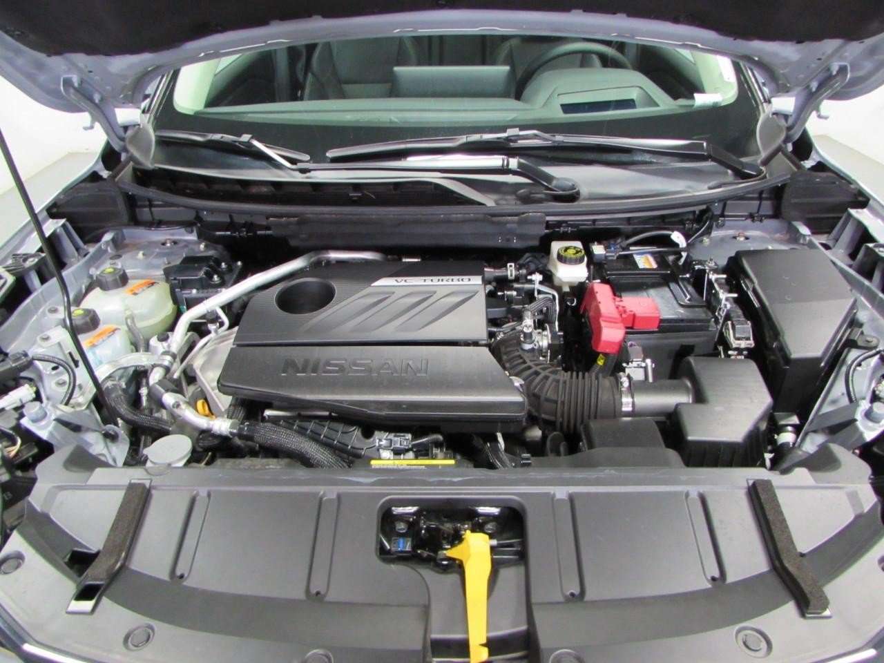 Used 2025 Nissan Rogue SL w/ Tech Package AWD/4WD image 10