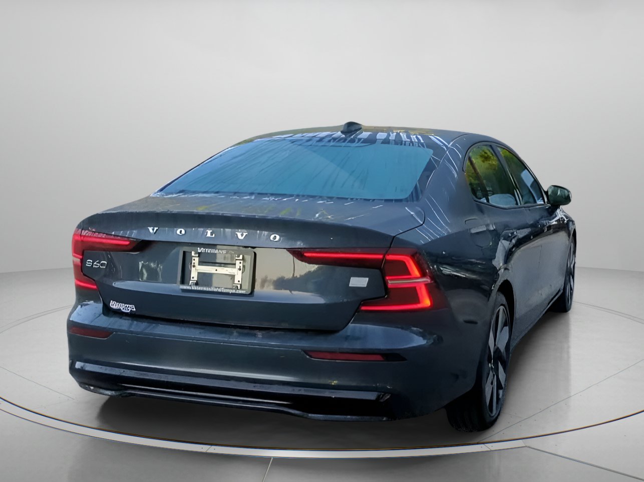 Used 2024 Volvo S60 T8 Ultimate AWD/4WD image 26