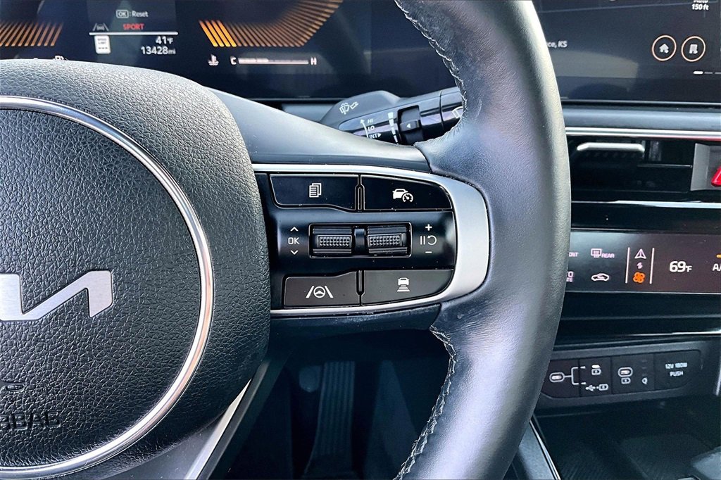 Used 2025 Kia K5 GT-Line w/ GT-Line Premium Package image 19