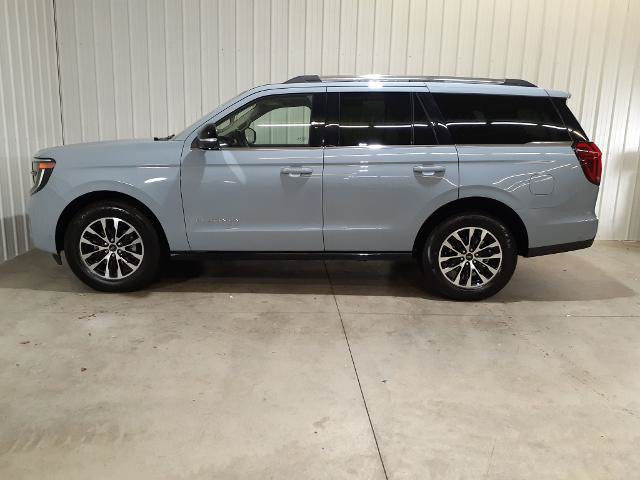 Certified 2025 Ford Expedition Platinum AWD/4WD image 7