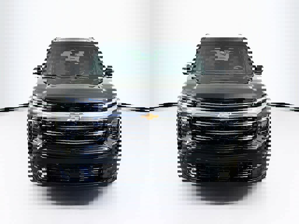 Used 2026 Chevrolet Traverse High Country w/ LPO, Floor Liner Package image 8