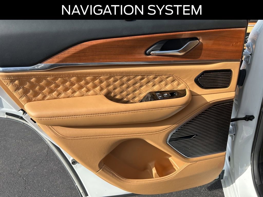 Used 2024 Jeep Grand Cherokee Summit image 24