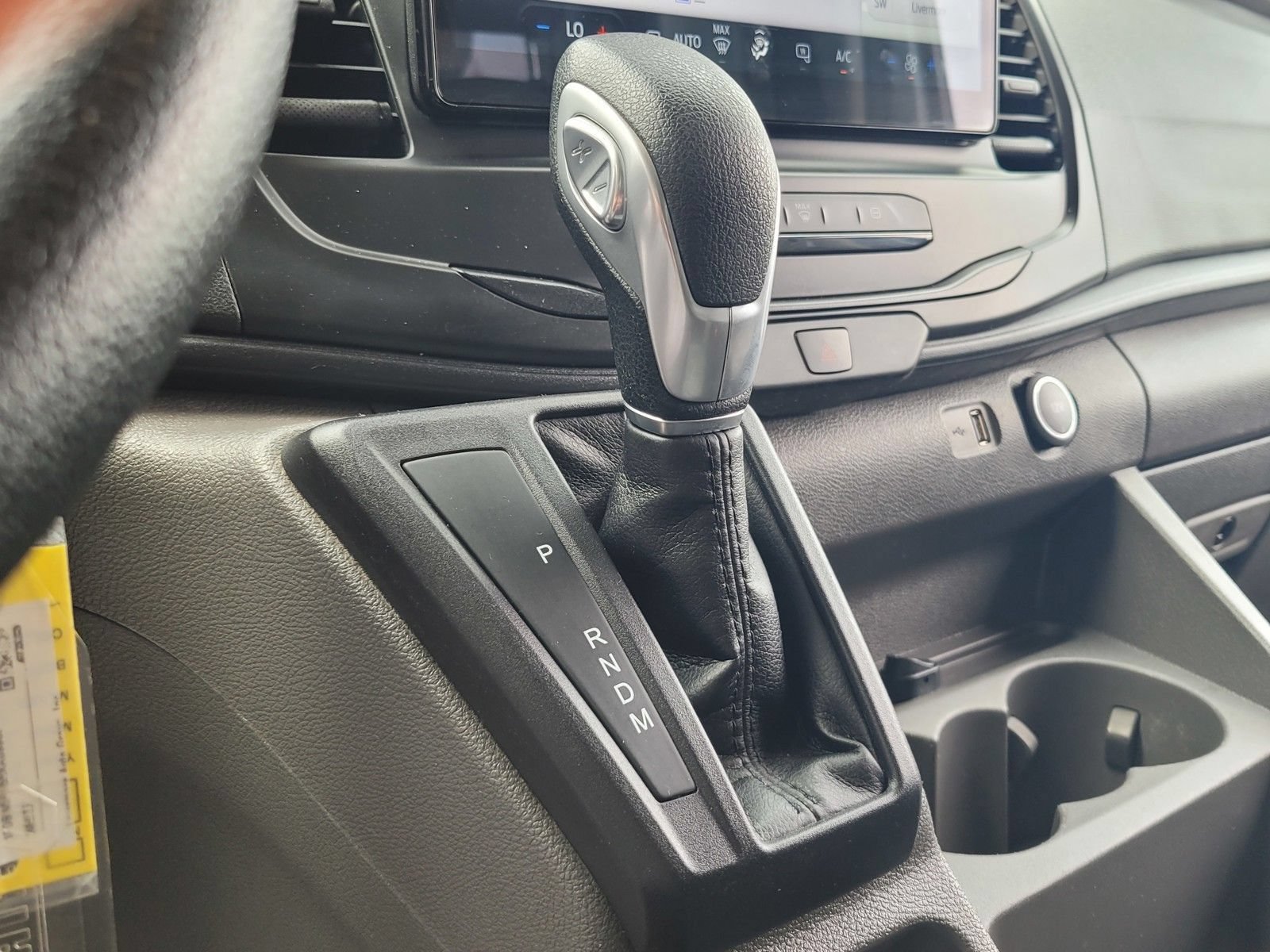 Certified 2022 Ford Transit 350 w/ Interior Upgrade Package RWD image 14