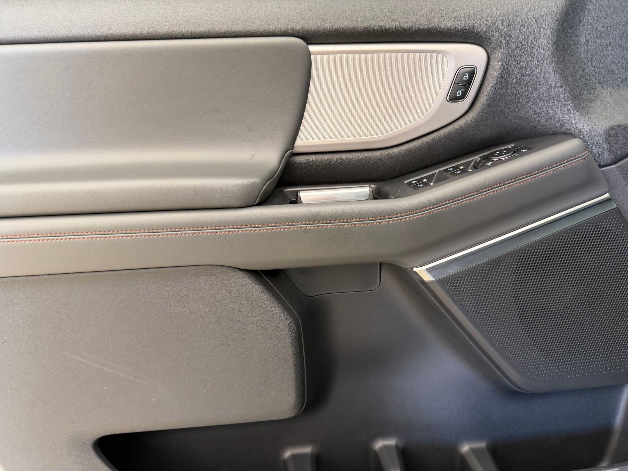 Certified 2025 Ford Expedition Max Active image 23