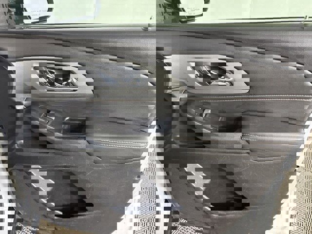 Used 2018 Chevrolet Traverse LT image 22