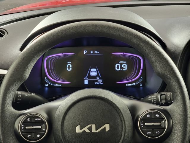 Used 2025 Kia Soul LX w/ LX Technology Package FWD image 27