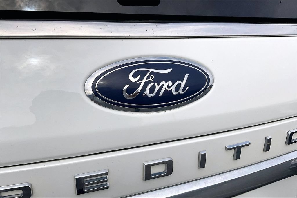 Certified 2022 Ford Expedition Platinum AWD/4WD image 7