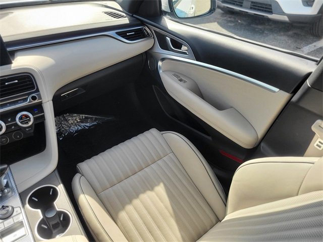 Used 2023 Genesis G70 3.3T w/ Sport Advanced Package image 13