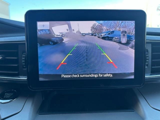 Certified 2022 Ford Explorer XLT w/ Equipment Group 202A image 15