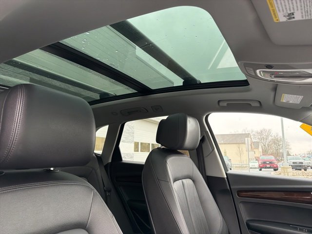 Used 2020 Audi Q5 2.0T Premium w/ Convenience Package image 36