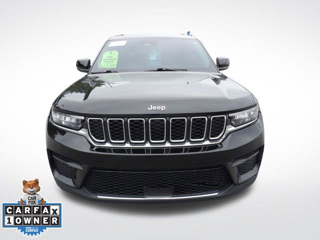 Used 2023 Jeep Grand Cherokee Laredo AWD/4WD image 2